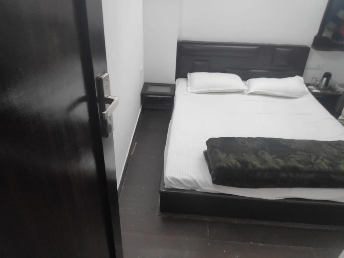 Exotic Naturals Guest House Шимла Экстерьер фото